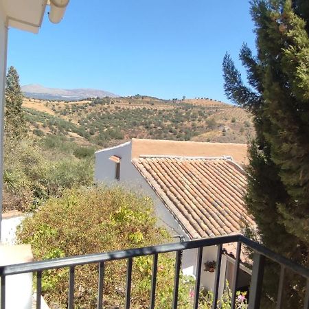 B&B Cortijo Loma Leon Cutar Екстериор снимка