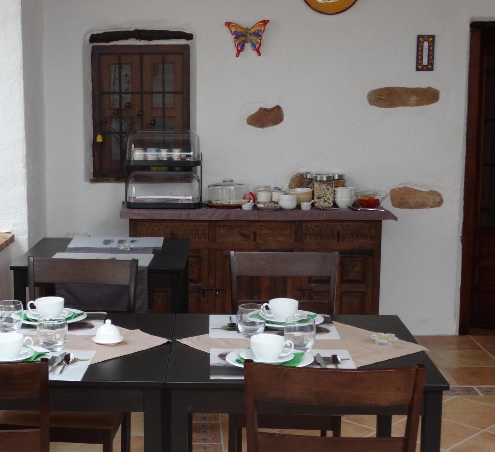 B&B Cortijo Loma Leon Cutar Екстериор снимка